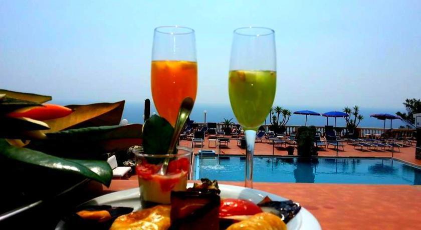 Hotel St. Leonard Forio  Bagian luar foto